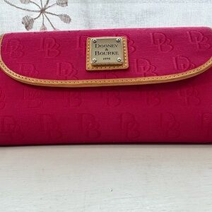 Dooney & Bourke Pink Gretta Continental Clutch Wallet